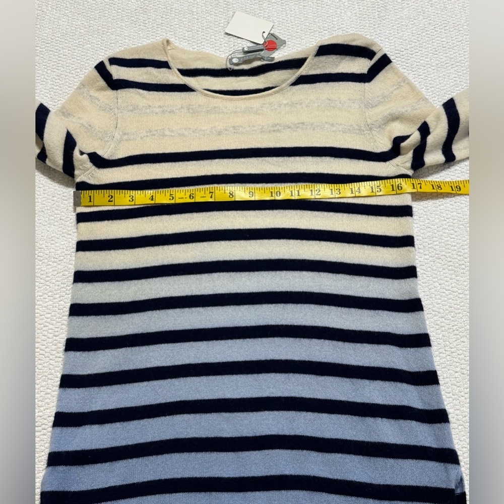 In Cashmere Size M White/Navy dip-dye effect Cashmere Sweater Crew Neck Pullover - Picture 4 of 9